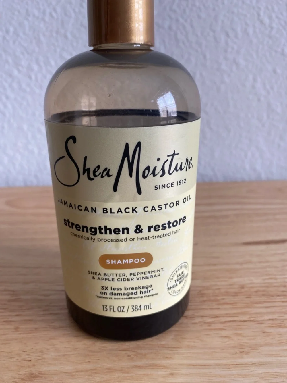 Shea Moisture Strengthen & Restore Jamaican Castor Oil Shampoo